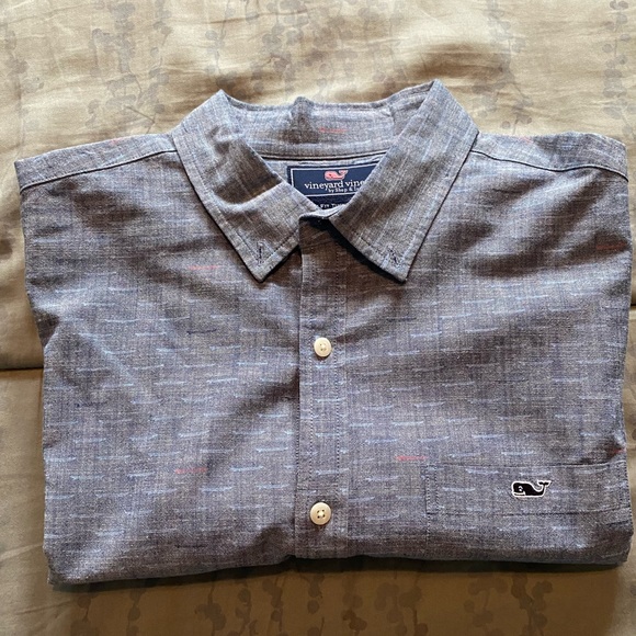 Vineyard Vines Short sleeve button up - Picture 1 of 4